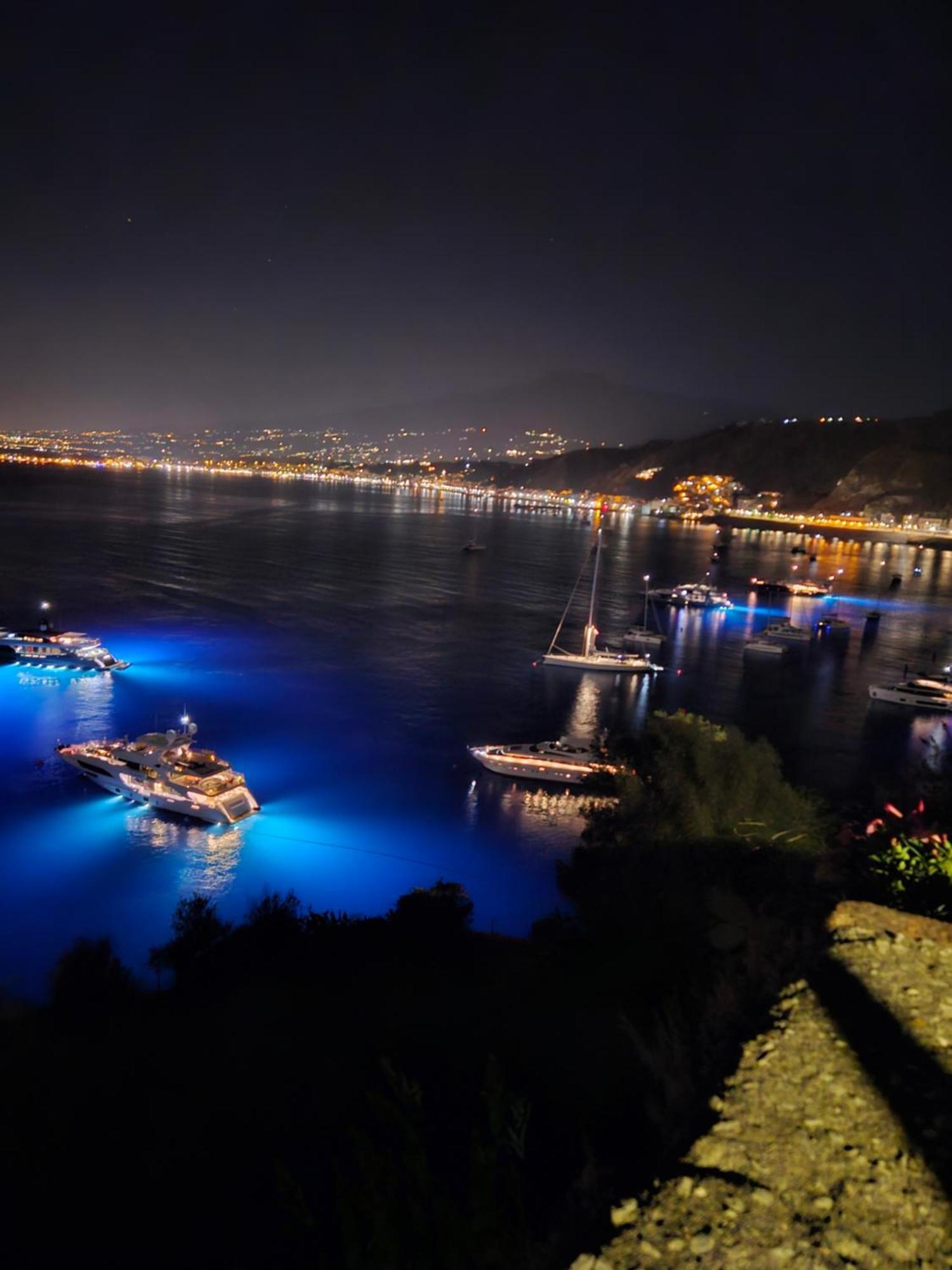 Villa Iris Giardini Naxos Eksteriør bilde